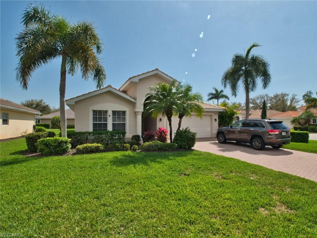 9071 Astonia WAY ESTERO, FL 33967