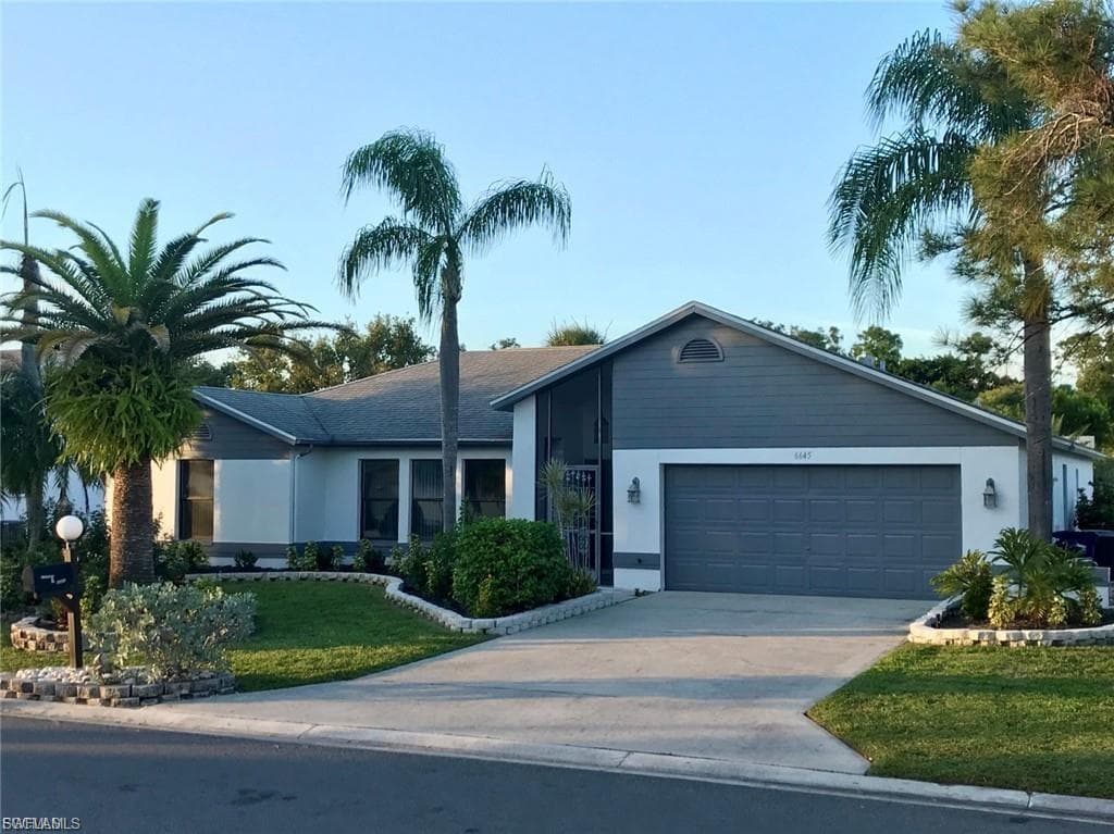 6645 wakefield DR FORT MYERS, FL 33966