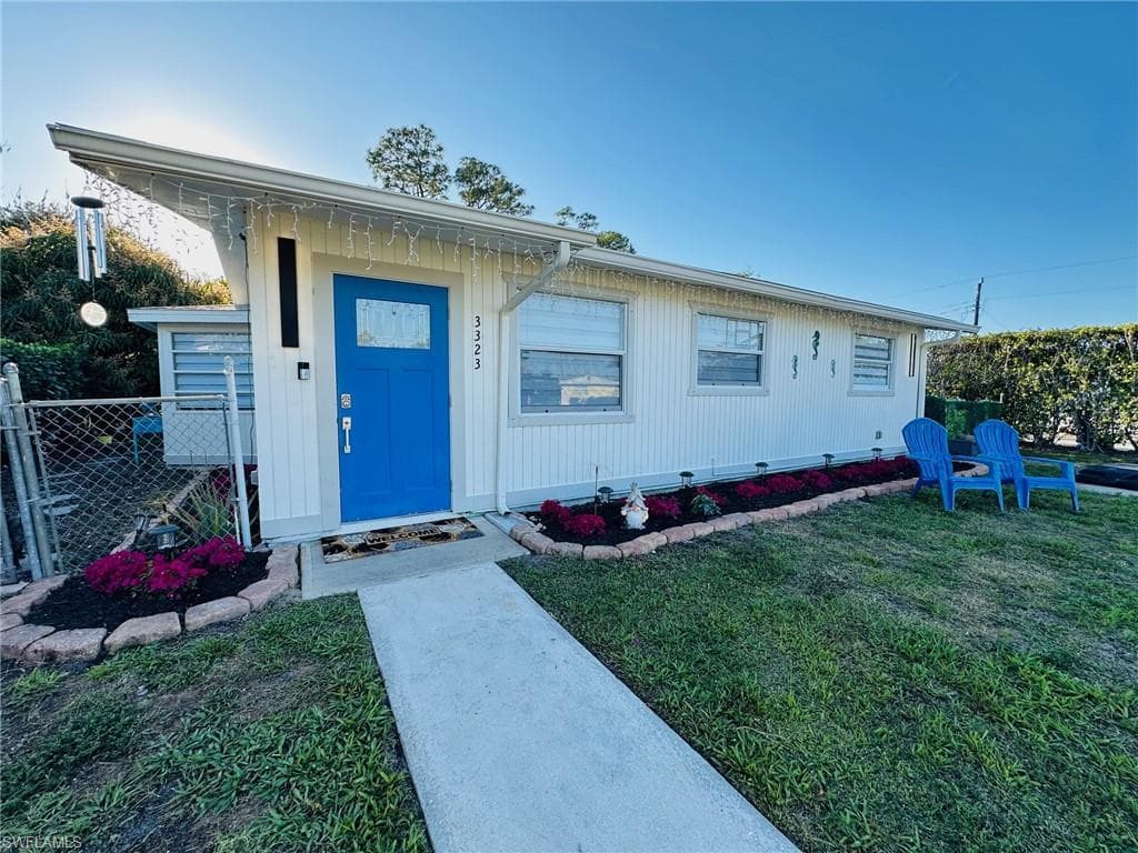 3323 Guilford CT NAPLES, FL 34112