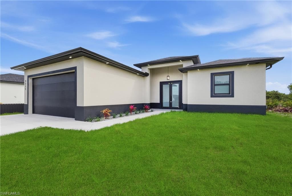 3211 6th ST SW LEHIGH ACRES, FL 33976