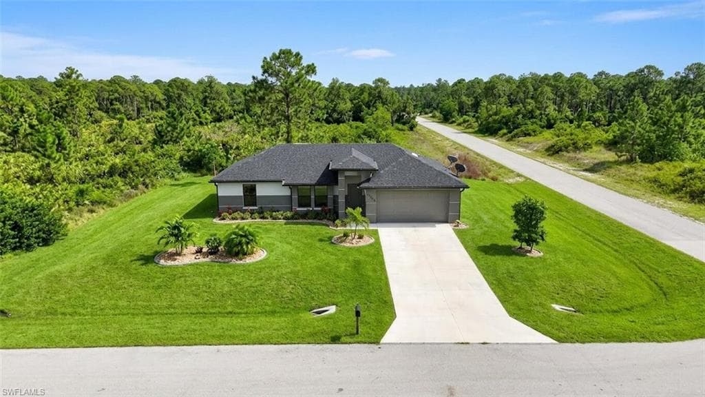 4500 E 5th ST LEHIGH ACRES, FL 33972