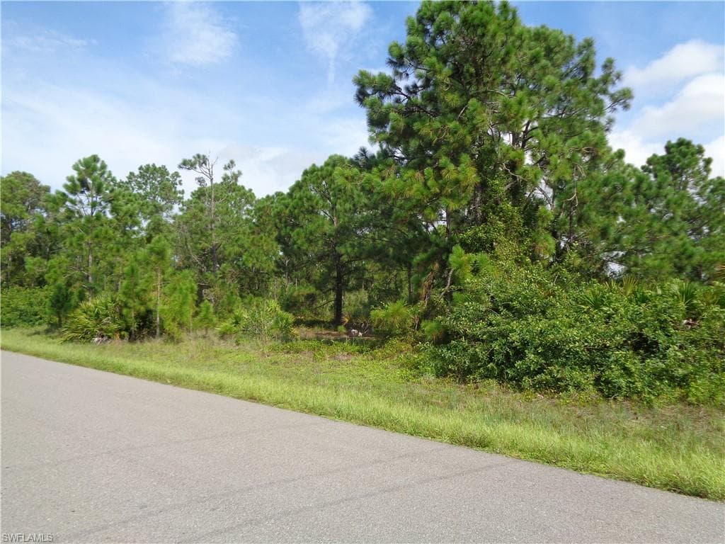 2154 Vantage ST LEHIGH ACRES, FL 33972