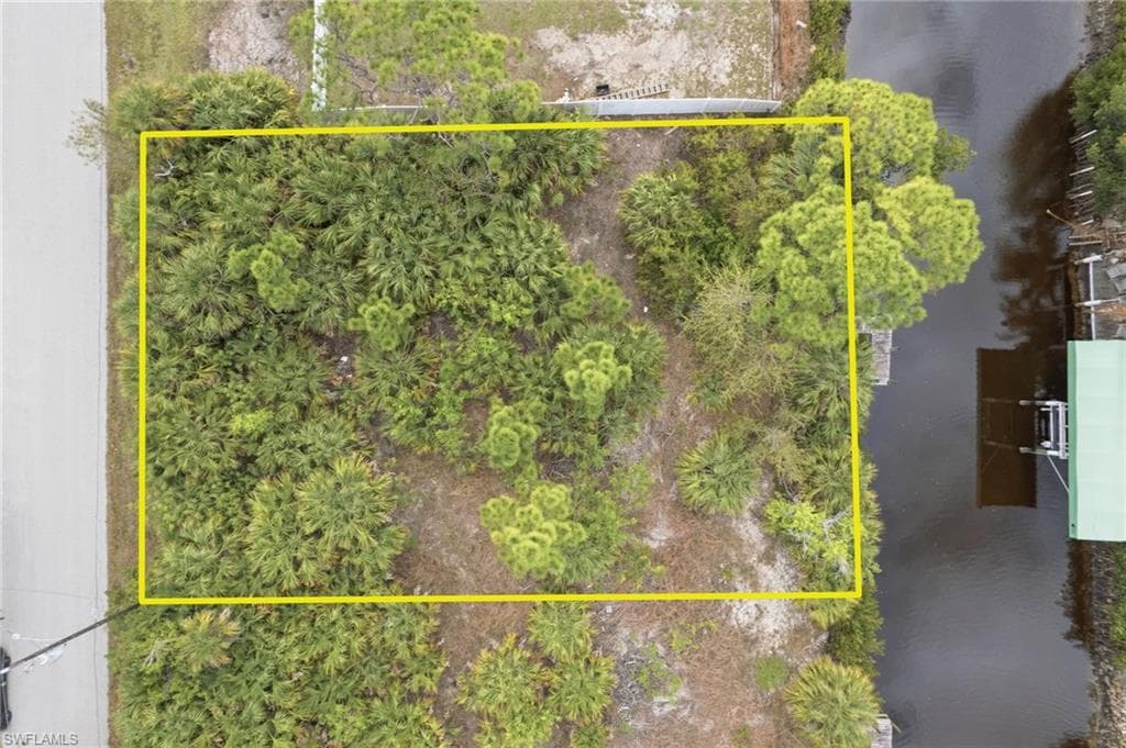 3111 Banyan WAY PUNTA GORDA, FL 33950