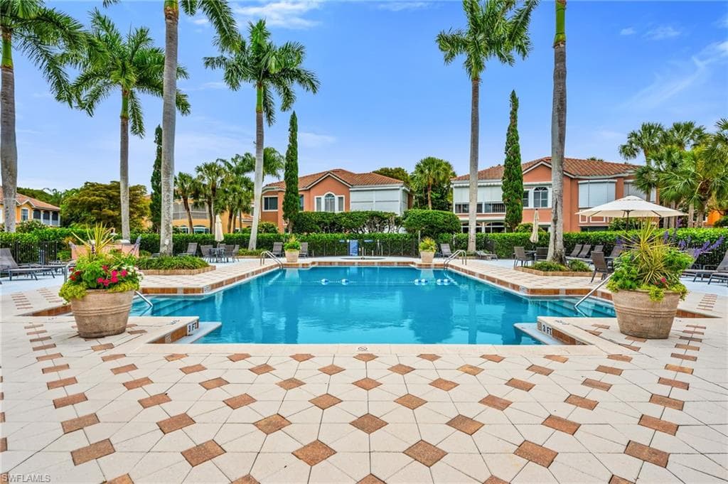 645 Via Mezner 804 NAPLES, FL 34108