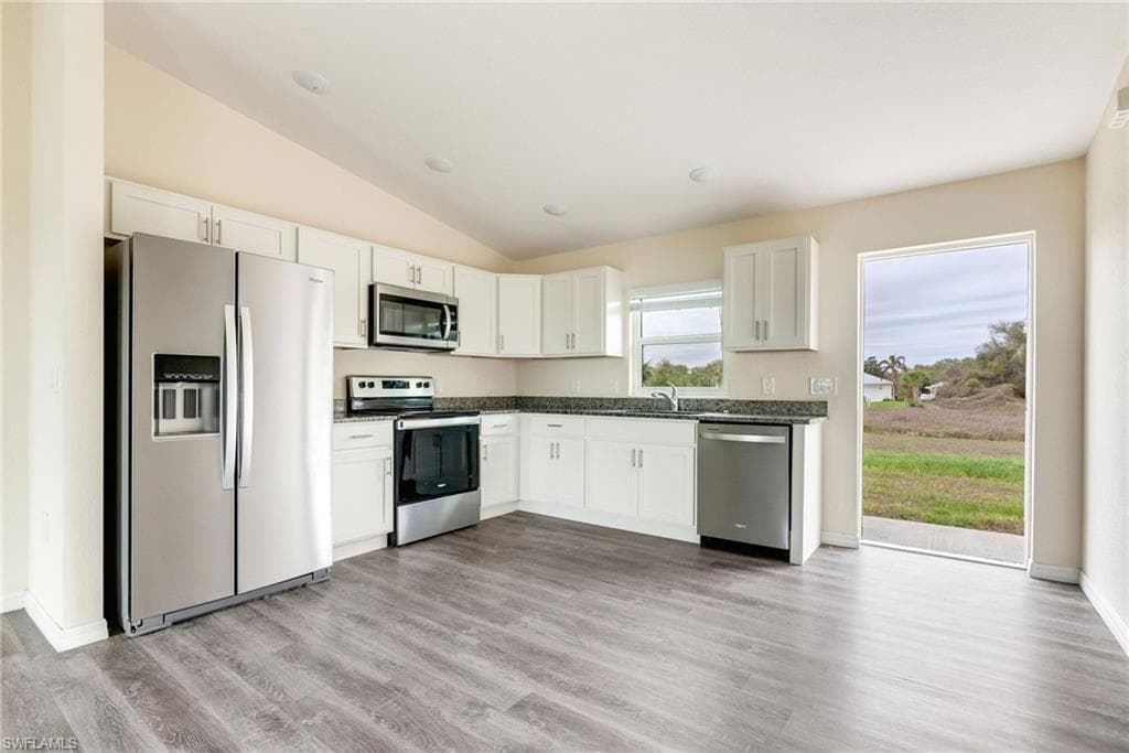 1405 Inwood RD LABELLE, FL 33935