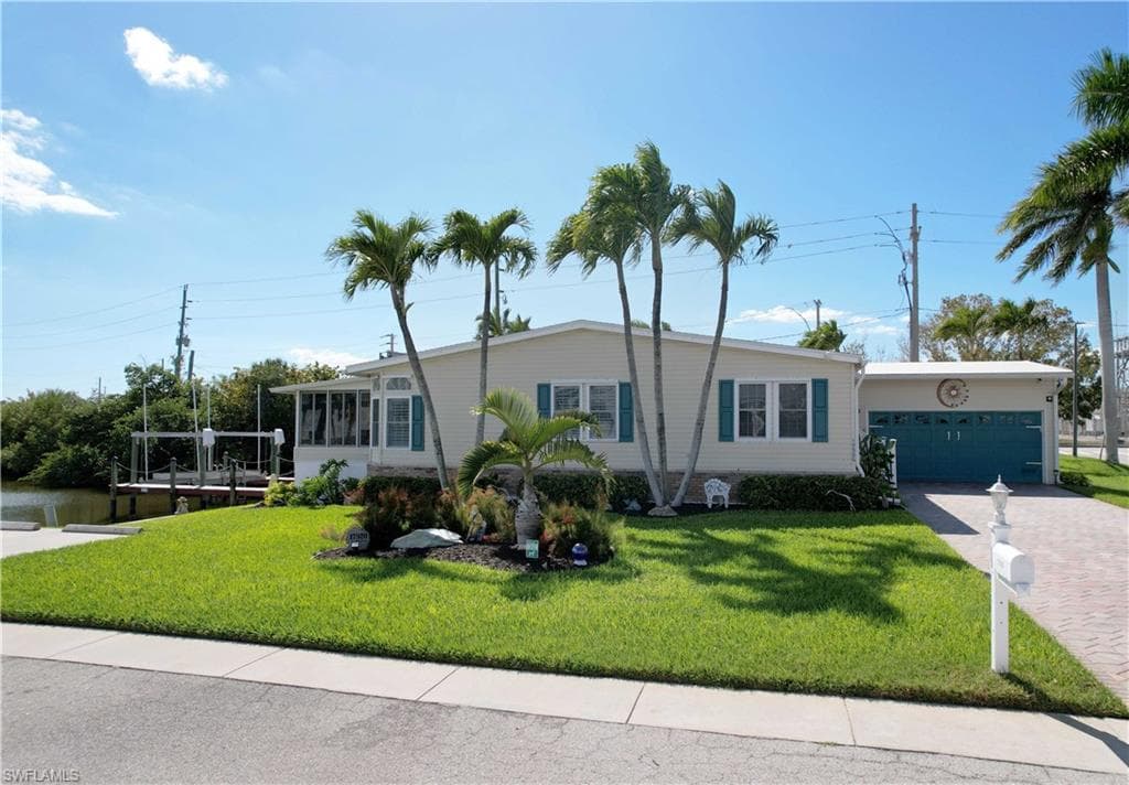 17520 AZALEA LN FORT MYERS BEACH, FL 33931