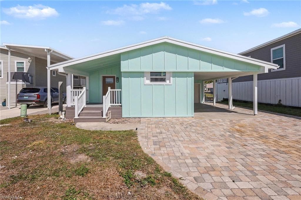 11330 Cypress LN FORT MYERS BEACH, FL 33931