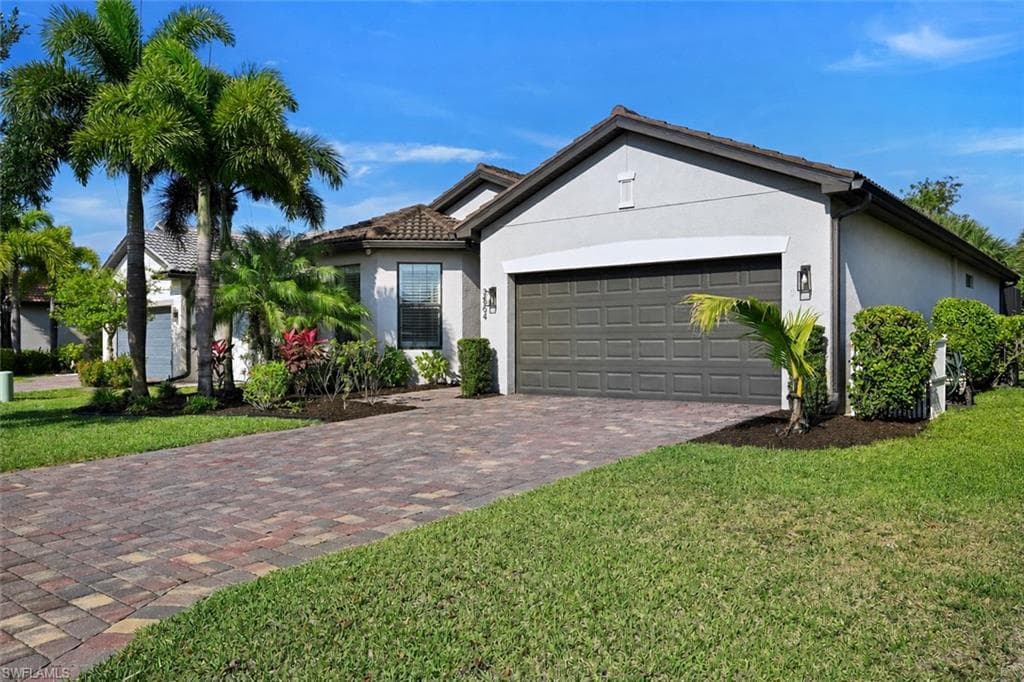 3564 Hampton CIR ALVA, FL 33920