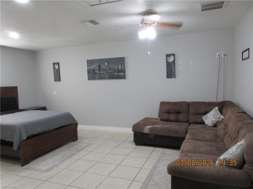 526 B SE Van Loon TER CAPE CORAL, FL 33990