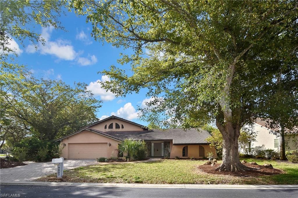 9807 Fathom CT FORT MYERS, FL 33919