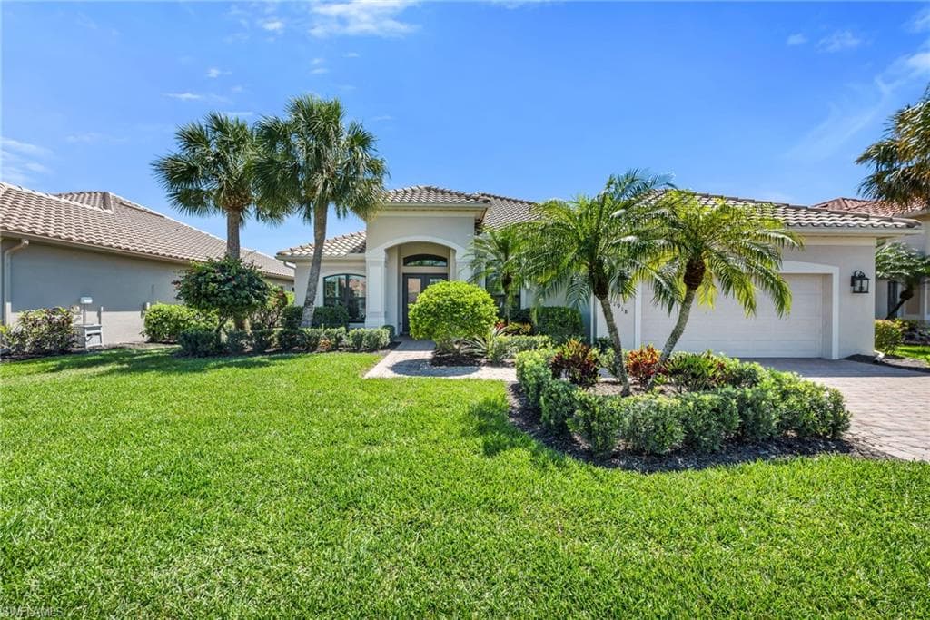 11918 Heather Woods CT NAPLES, FL 34120