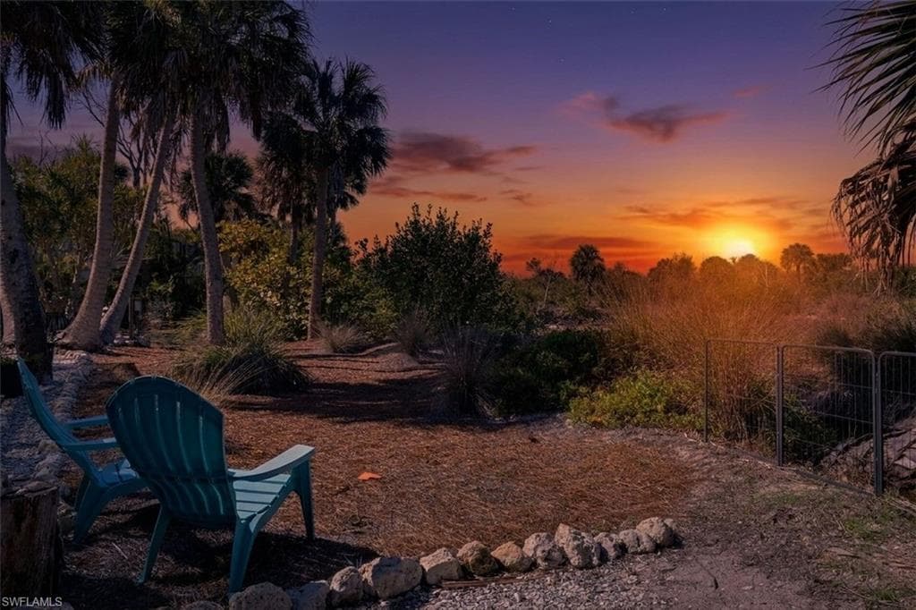 9247 Dimmick DR SANIBEL, FL 33957