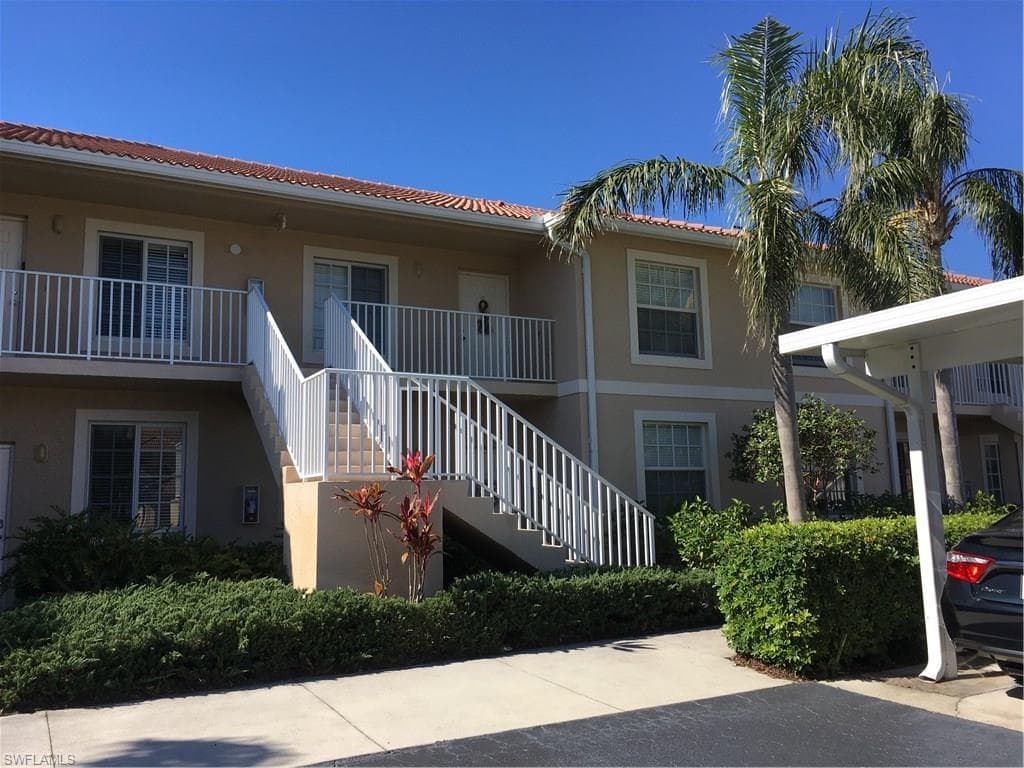 2855 Cypress Trace Circle 202 NAPLES, FL 34119