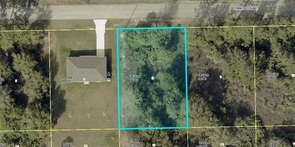 1118 Artic ST E LEHIGH ACRES, FL 33974