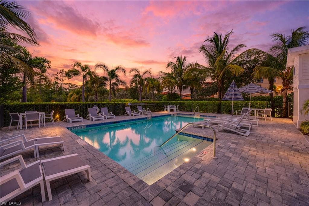 13058 Pembroke DR NAPLES, FL 34105