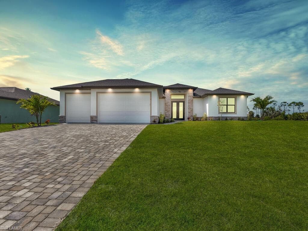 1517 NW 21st PL CAPE CORAL, FL 33993