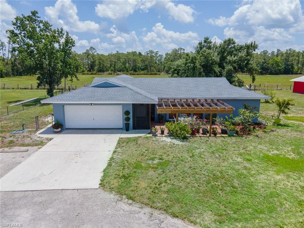 11291 Deal RD NORTH FORT MYERS, FL 33917