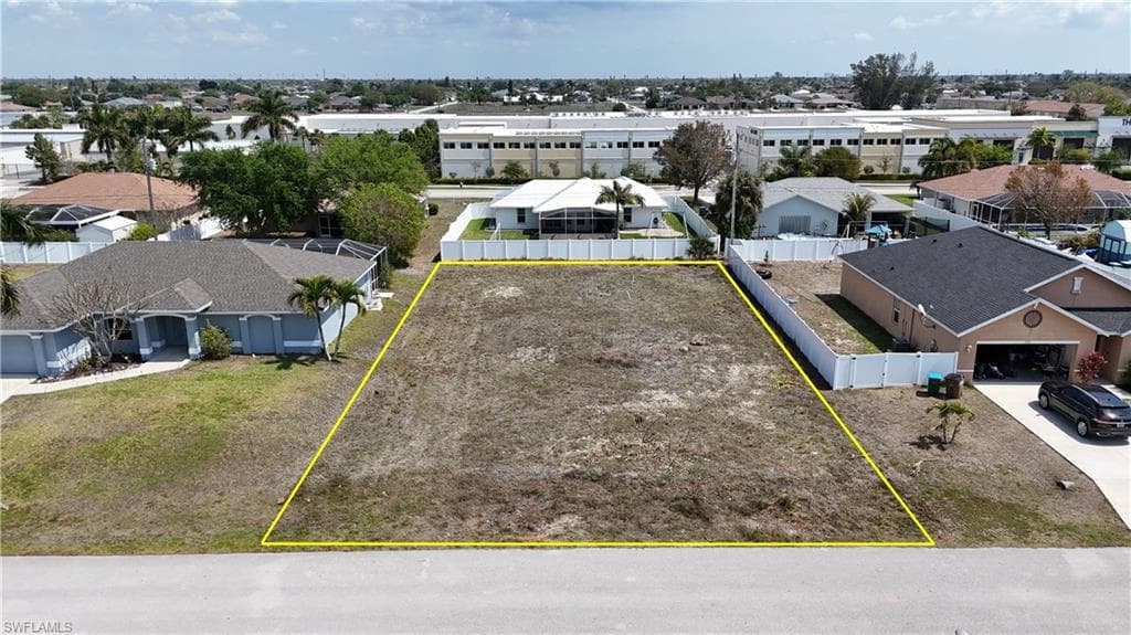 4313 SW 9th PL CAPE CORAL, FL 33914