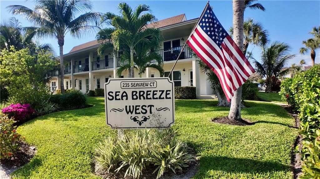 235 Seaview CT C8 MARCO ISLAND, FL 34145