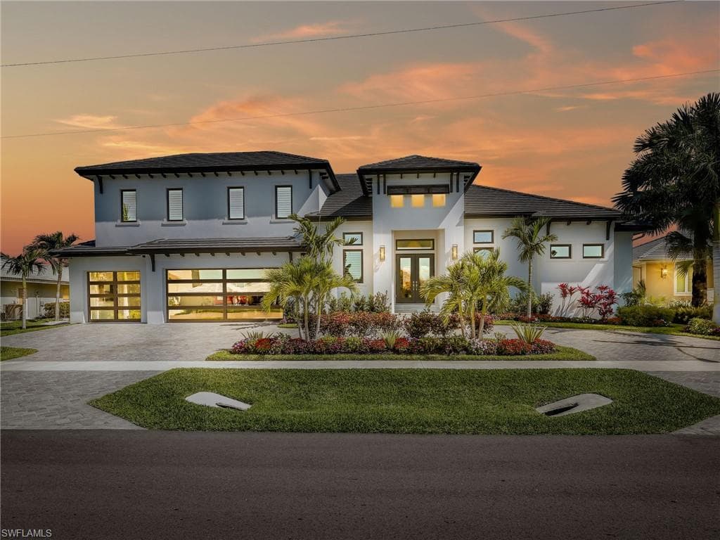 1749 Wavecrest CT MARCO ISLAND, FL 34145