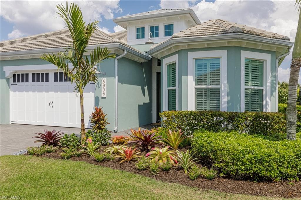 5906 Haiti DR NAPLES, FL 34113