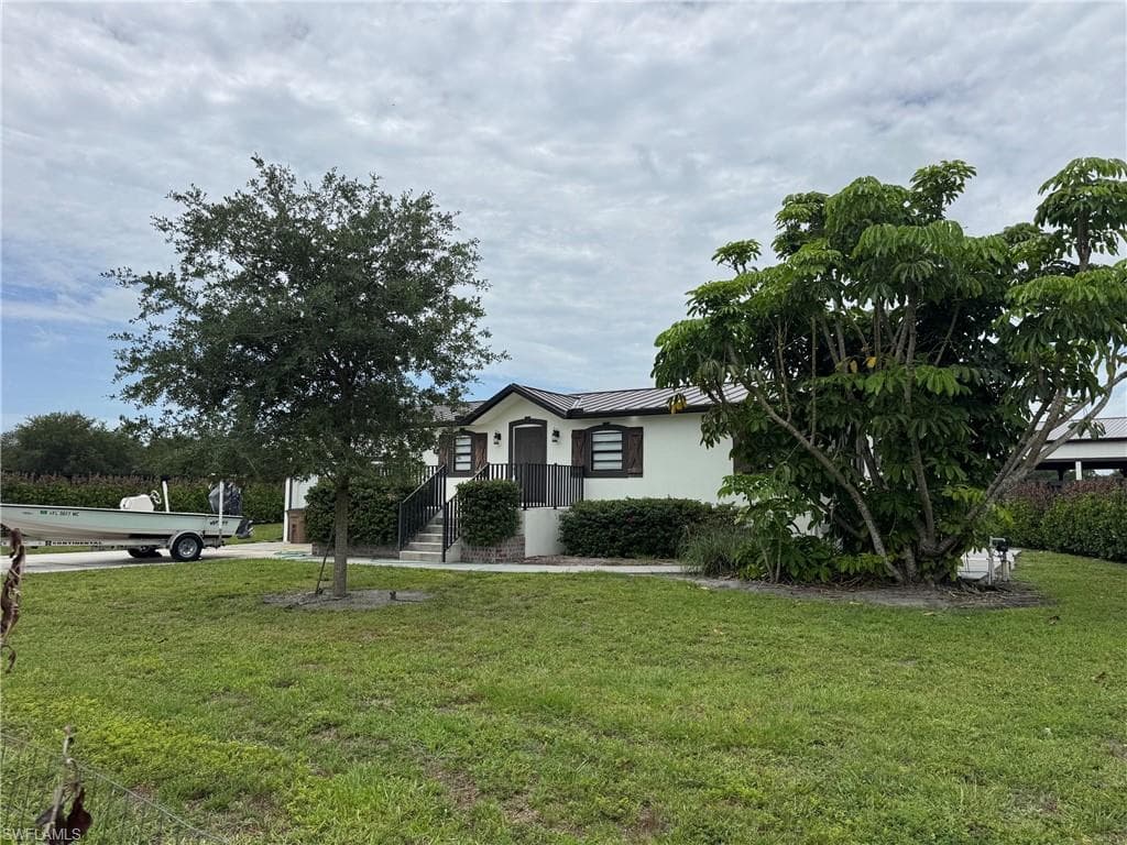 17701 Pronghorn ST ALVA, FL 33920