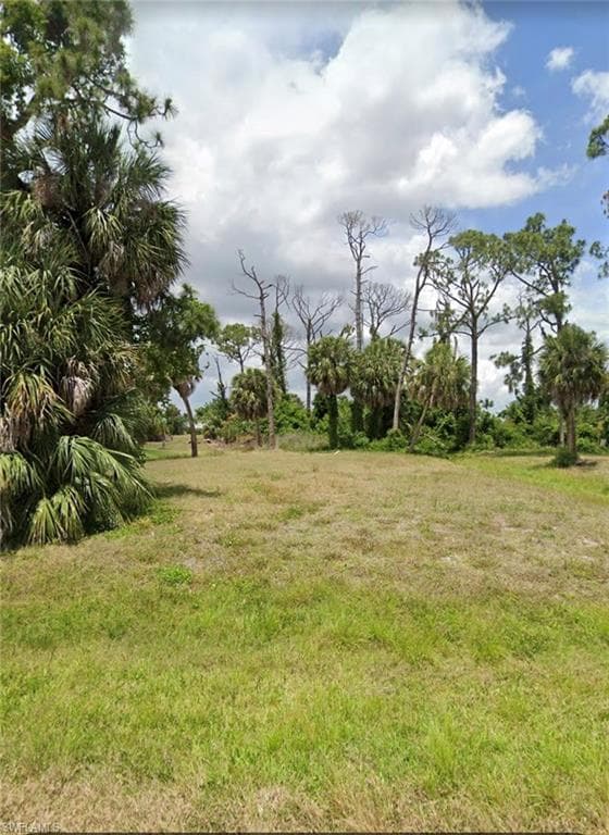 70 Bunker RD ROTONDA WEST, FL 33947