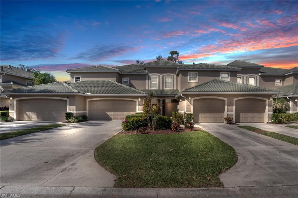 3435 Laurel Greens LN S 202 NAPLES, FL 34119