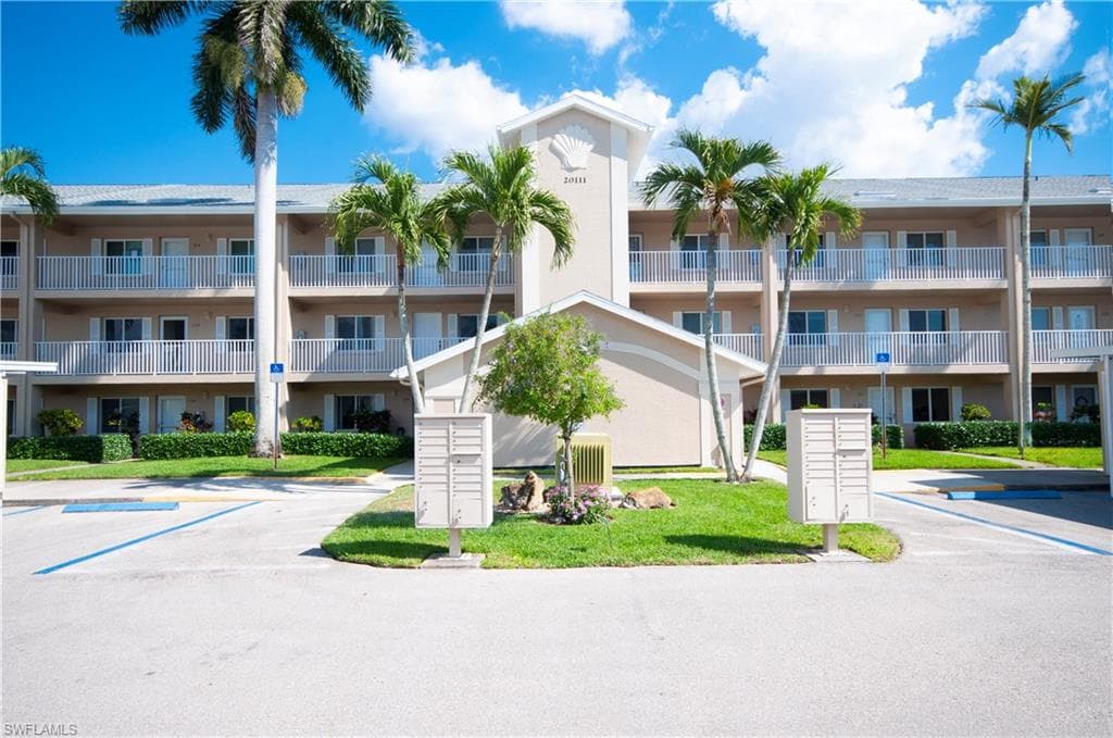 20111 Ian CT 204 ESTERO, FL 33928