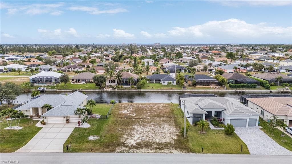 1426 SW 28th ST CAPE CORAL, FL 33914