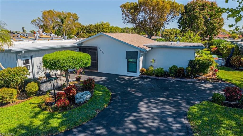 3271 Boca Ciega DR D50 NAPLES, FL 34112