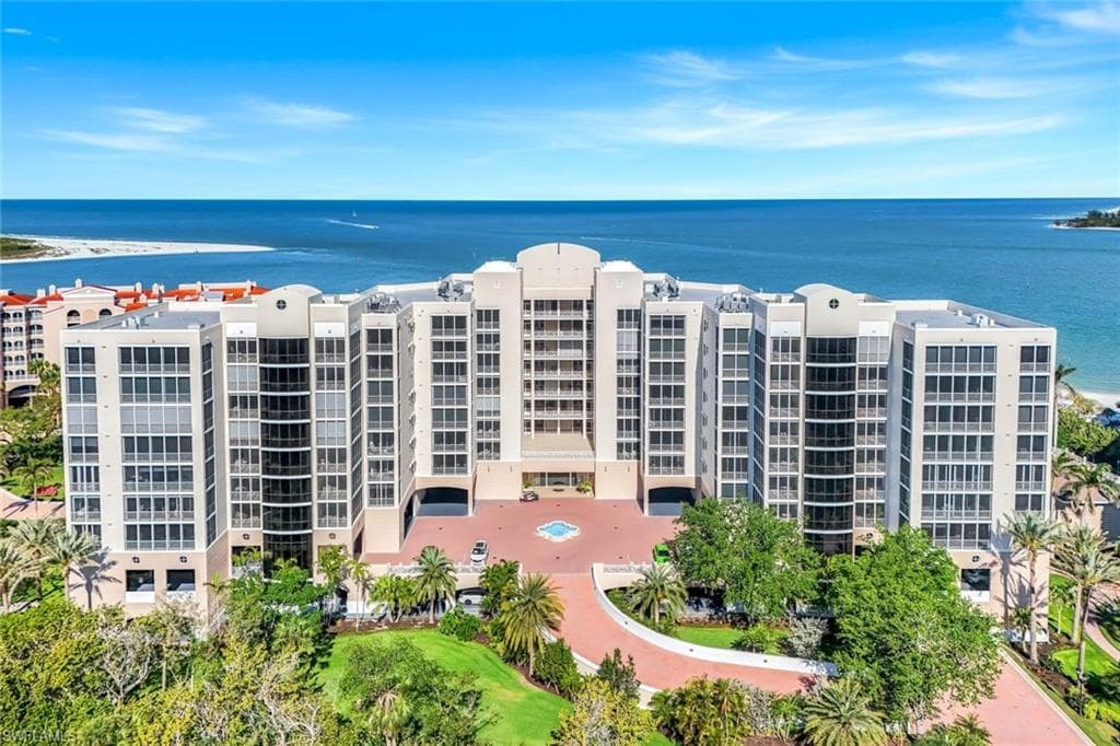 4000 Royal Marco WAY 325 MARCO ISLAND, FL 34145