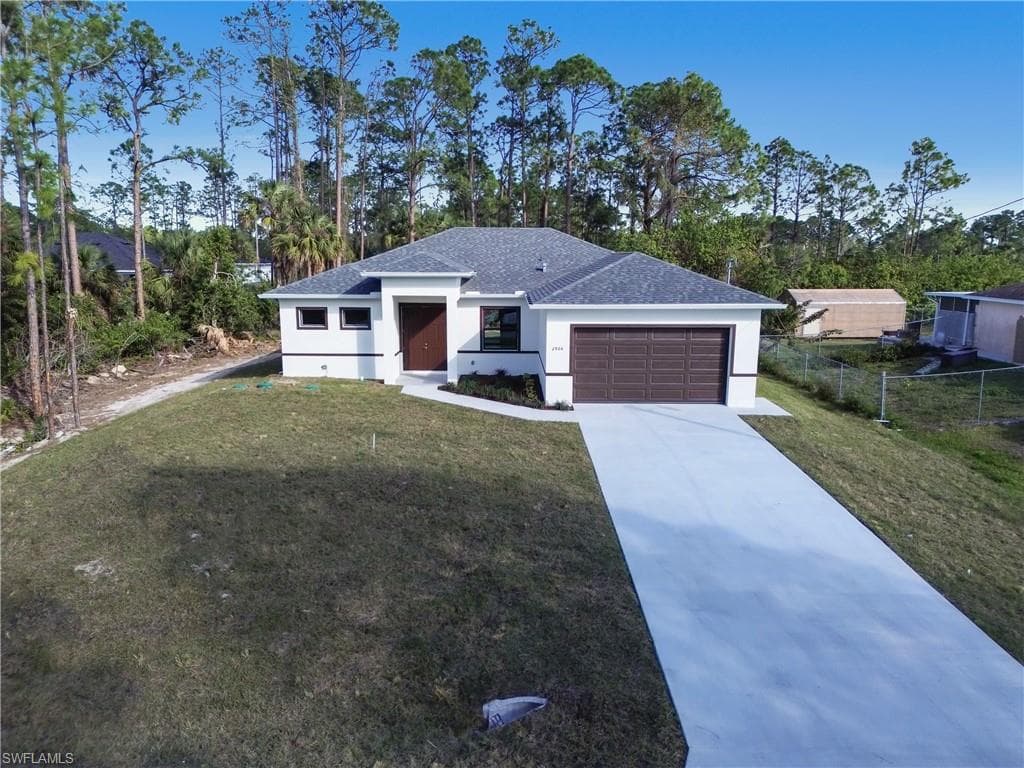 2603 27th ST W LEHIGH ACRES, FL 33971