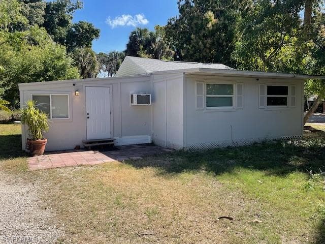215 Delray AVE FORT MYERS, FL 33905