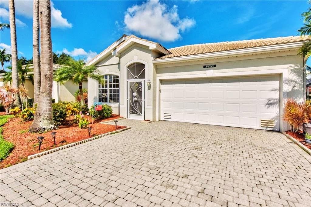 7928 Summer Lake CT FORT MYERS, FL 33907