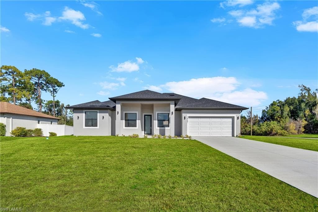 761 Nina AVE S LEHIGH ACRES, FL 33974