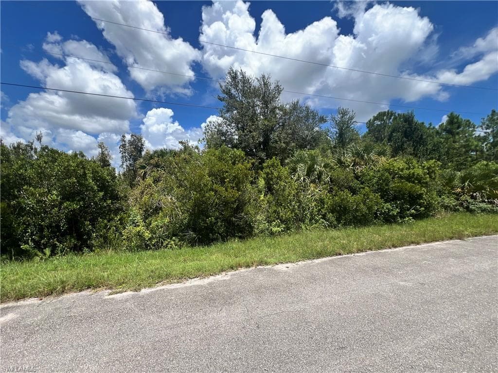2612 36th ST SW LEHIGH ACRES, FL 33976