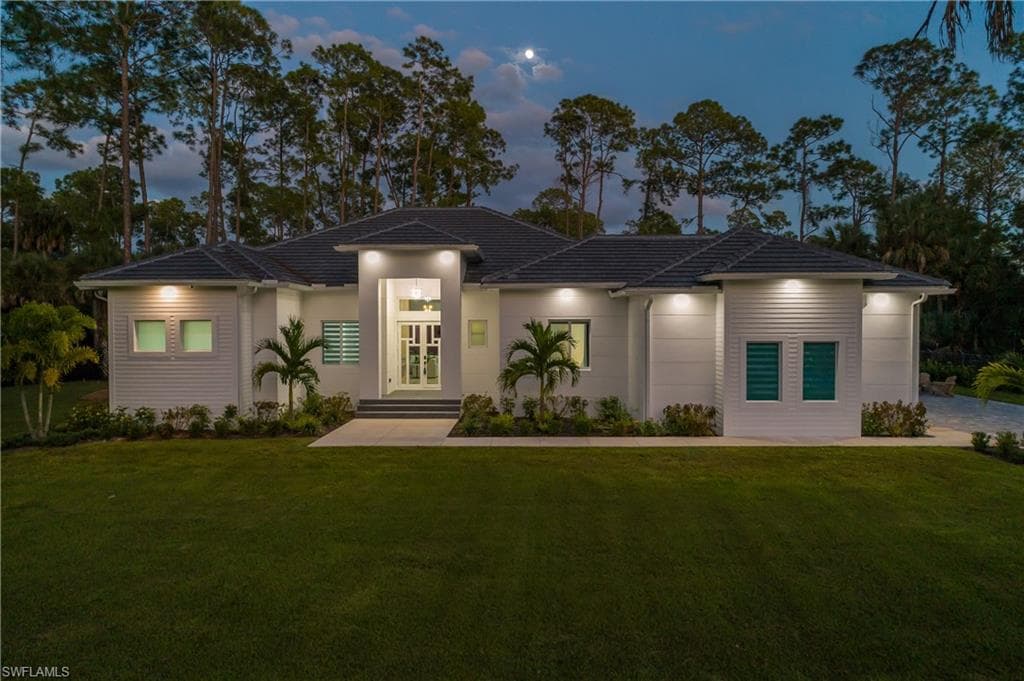 788 9th ST SW NAPLES, FL 34117
