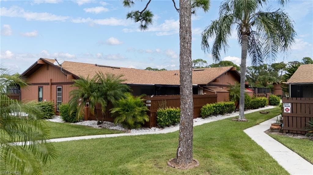 15451 Crystal Lake DR NORTH FORT MYERS, FL 33917