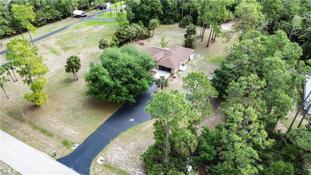 2910 2nd ST NE NAPLES, FL 34120