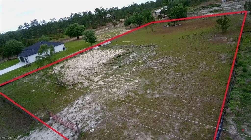7932 3rd TER LABELLE, FL 33935