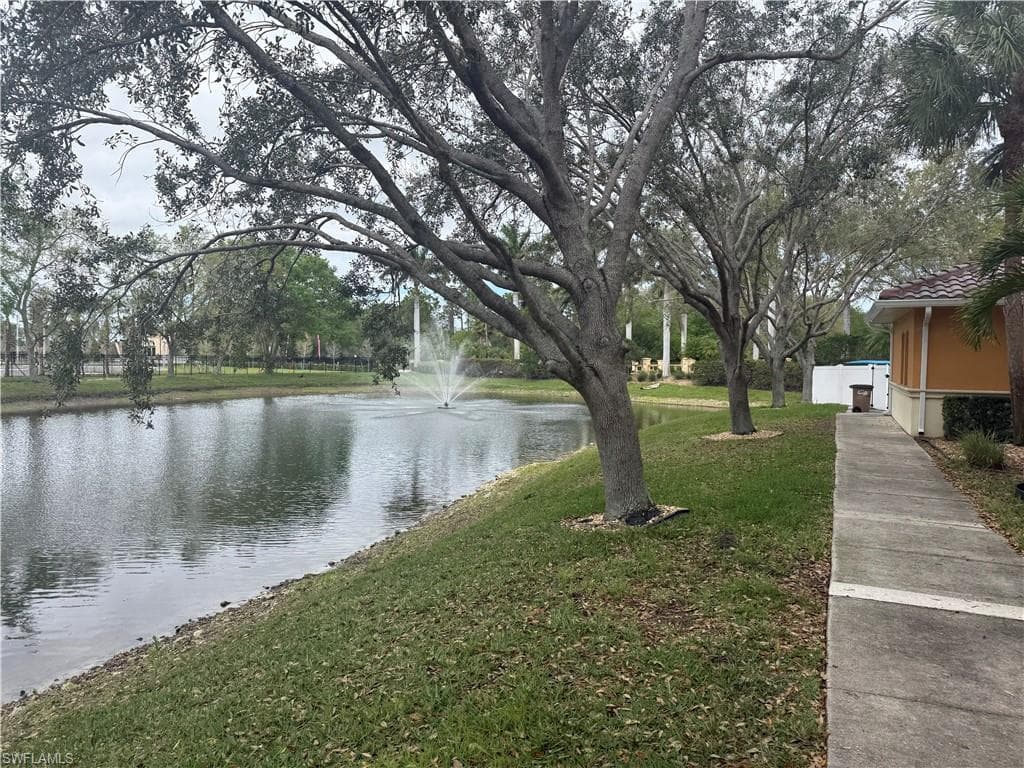 3939 Pomodoro CIR 102 CAPE CORAL, FL 33909
