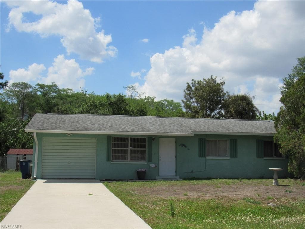 2976 Ribbon CT FORT MYERS, FL 33905