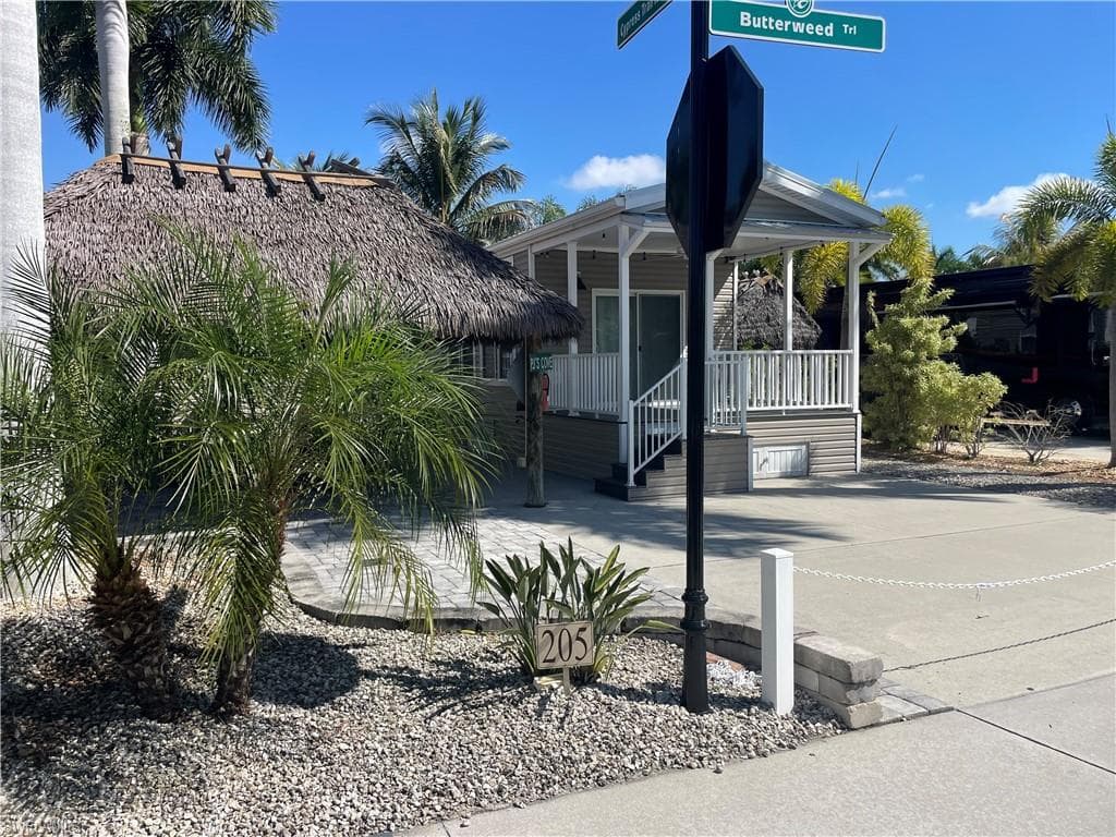 10201 Butterweed TRL FORT MYERS, FL 33905