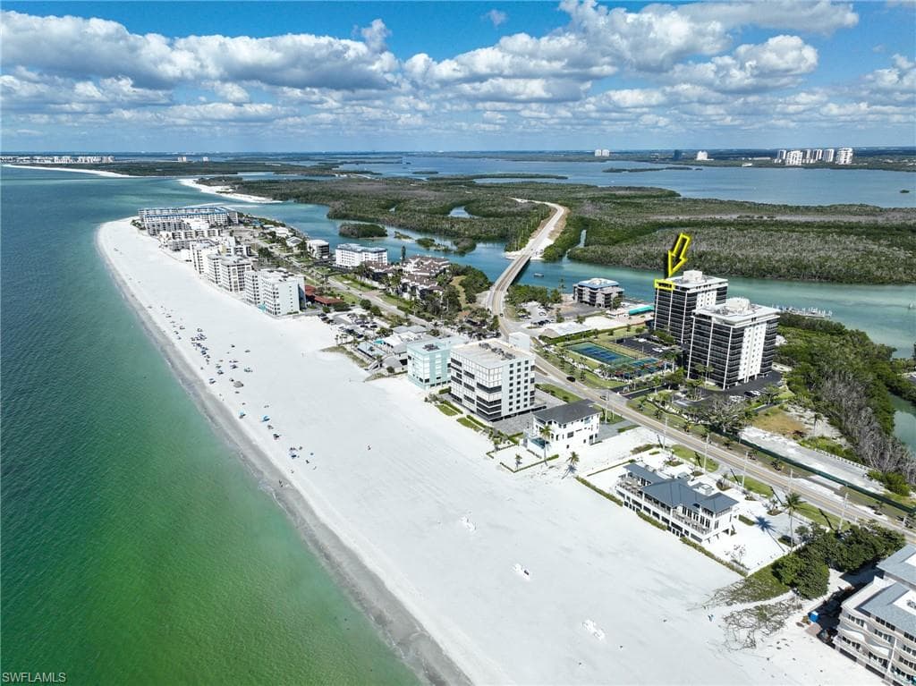 26131 Hickory BLVD 1N BONITA SPRINGS, FL 34134