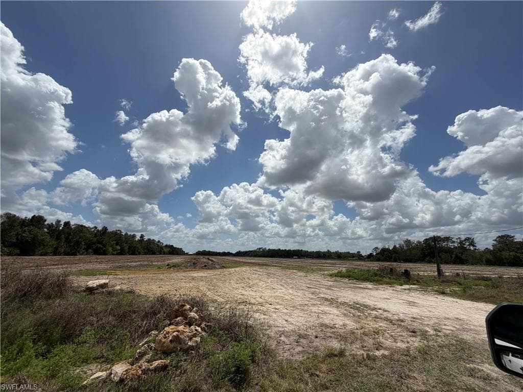 675 603 F RD LABELLE, FL 33935