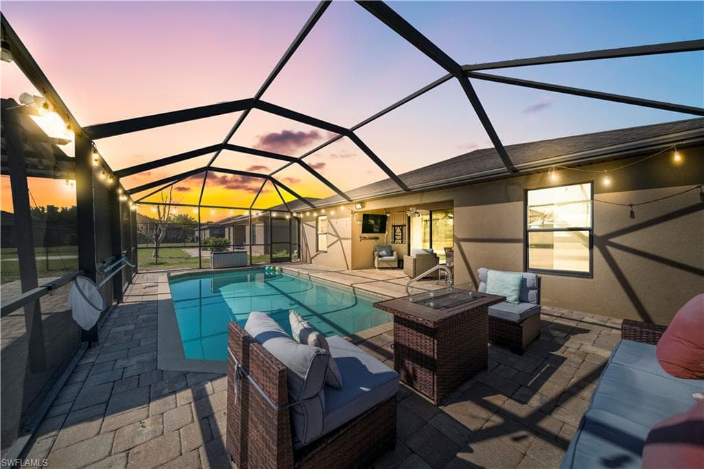 175 Shadowview CT LEHIGH ACRES, FL 33974