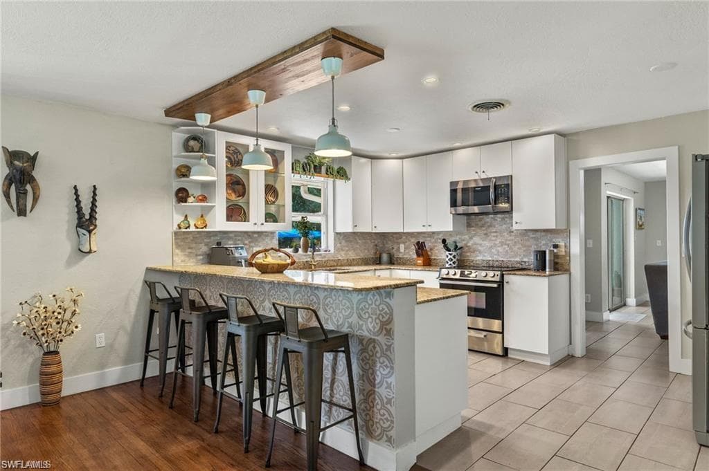 1262 Carlene AVE FORT MYERS, FL 33901