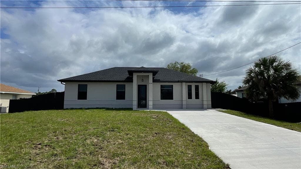 528 Raintree ST E LEHIGH ACRES, FL 33974