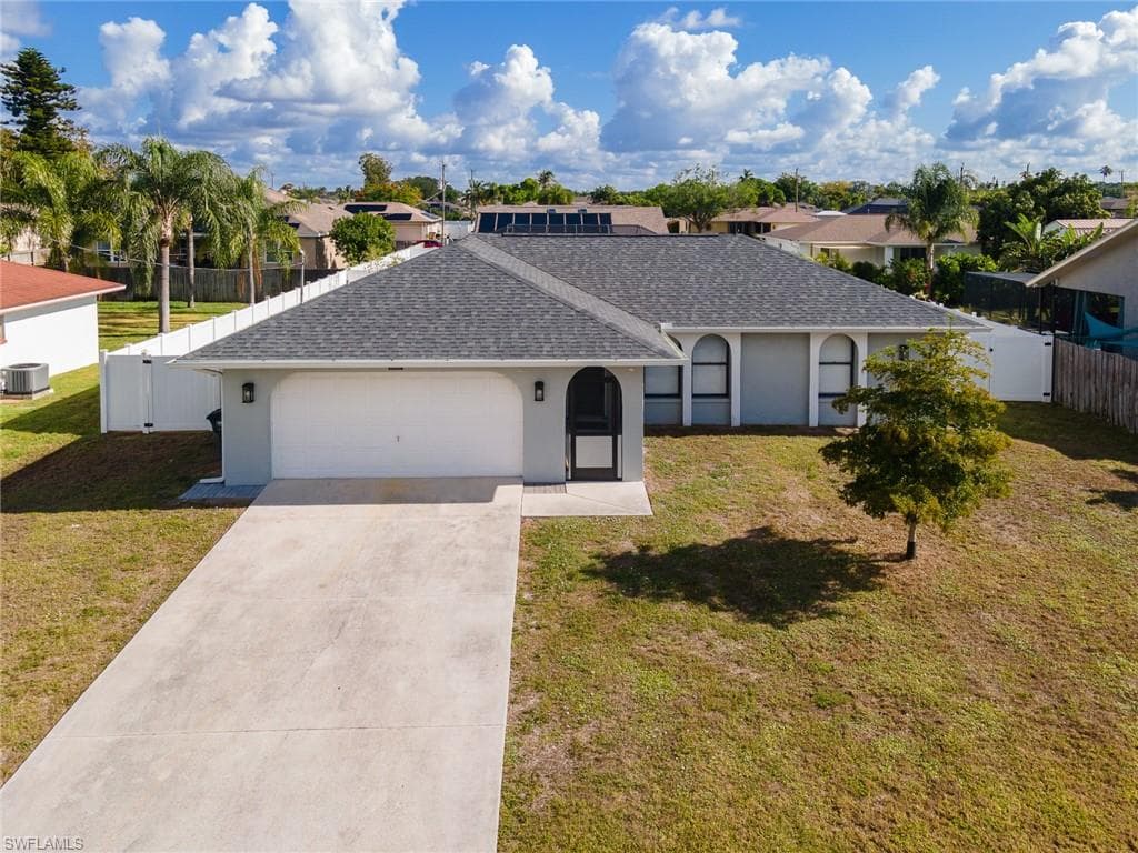 2115 SE 14th ST CAPE CORAL, FL 33990